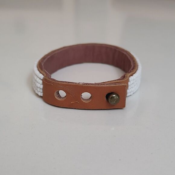 Handmade Beaded Snap Cuff Bracelet - Picture 2 of 7